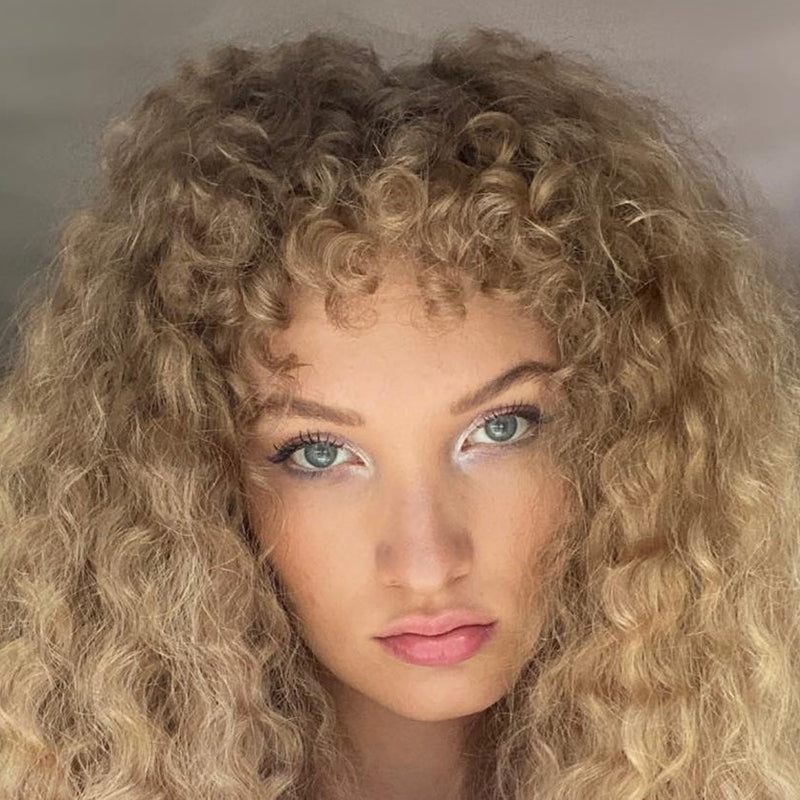 A Trichologist Guide To Dry Scalp